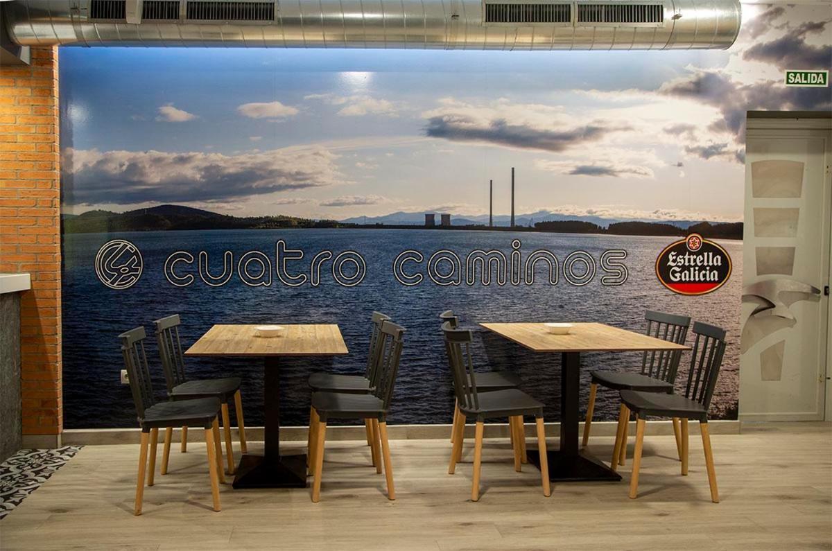 Restaurante Cuatro Caminos Pensión